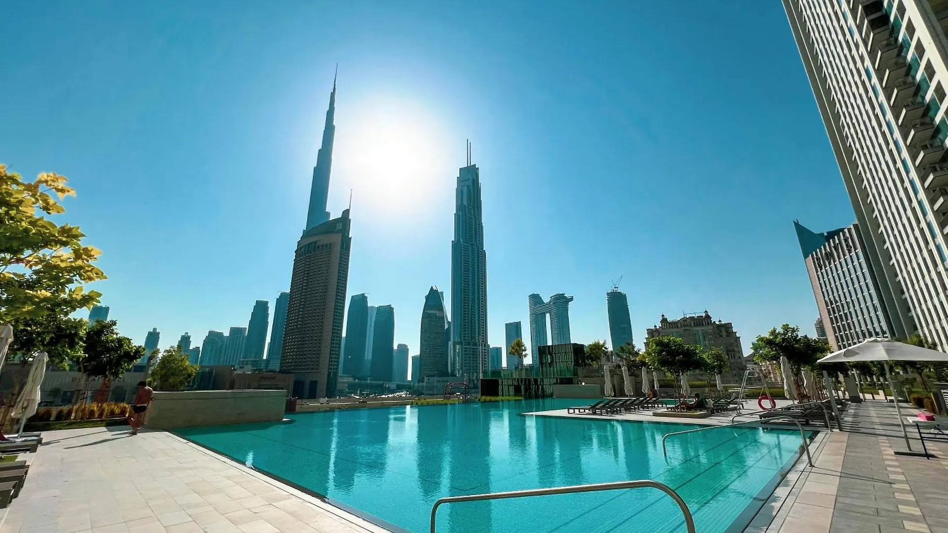 Premium 2 Bedroom High-Floor Apartment Offering Spectacular Burj Khalifa & Fountain Views, Steps Away From Dubai Mall - Downtown Dubai By Stayfinity - Max 8 Guests