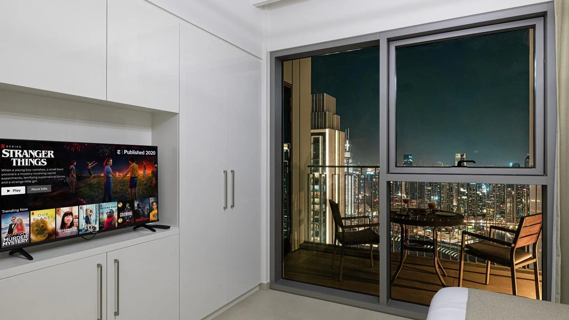 Premium 2 Bedroom High-Floor Apartment Offering Spectacular Burj Khalifa & Fountain Views, Steps Away From Dubai Mall - Downtown Dubai By Stayfinity - Max 8 Guests