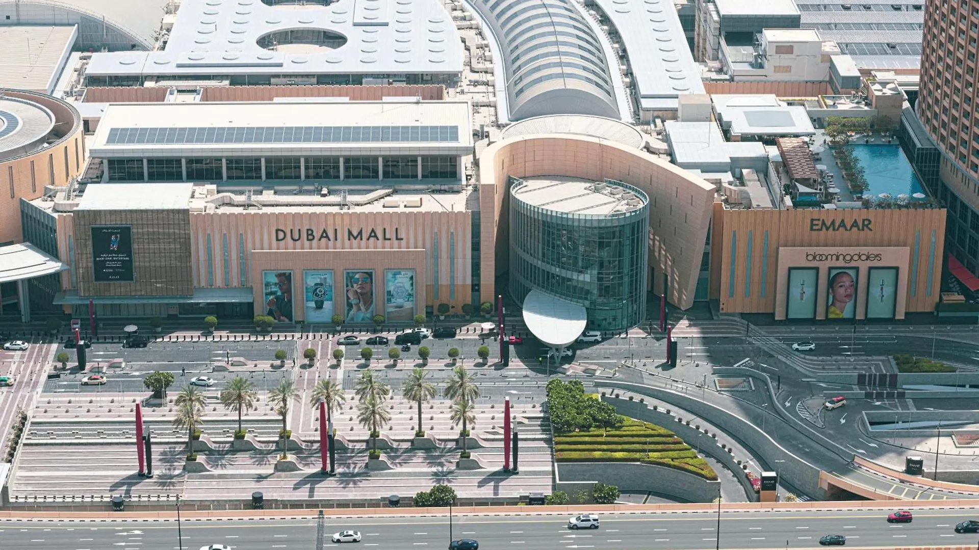 Premium 2 Bedroom High-Floor Apartment Offering Spectacular Burj Khalifa & Fountain Views, Steps Away From Dubai Mall - Downtown Dubai By Stayfinity - Max 8 Guests